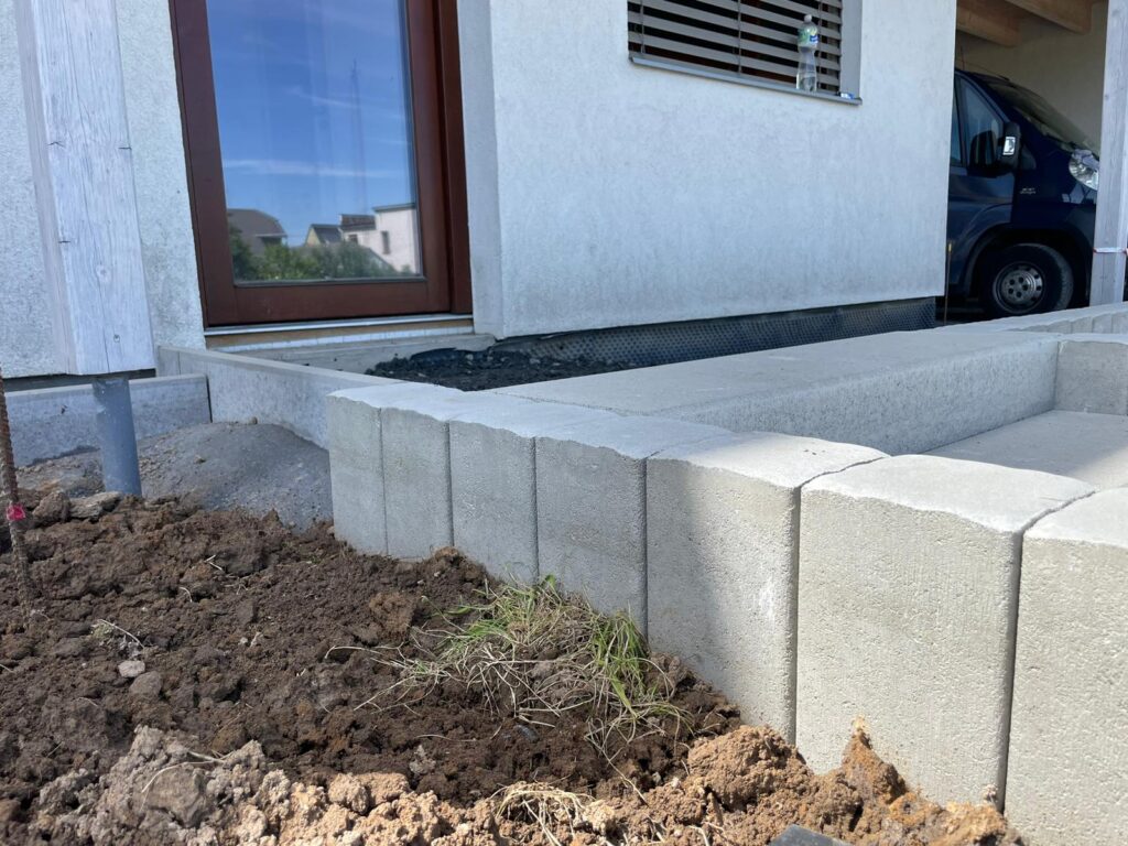 Realizace zpevněných ploch – Kobeřice